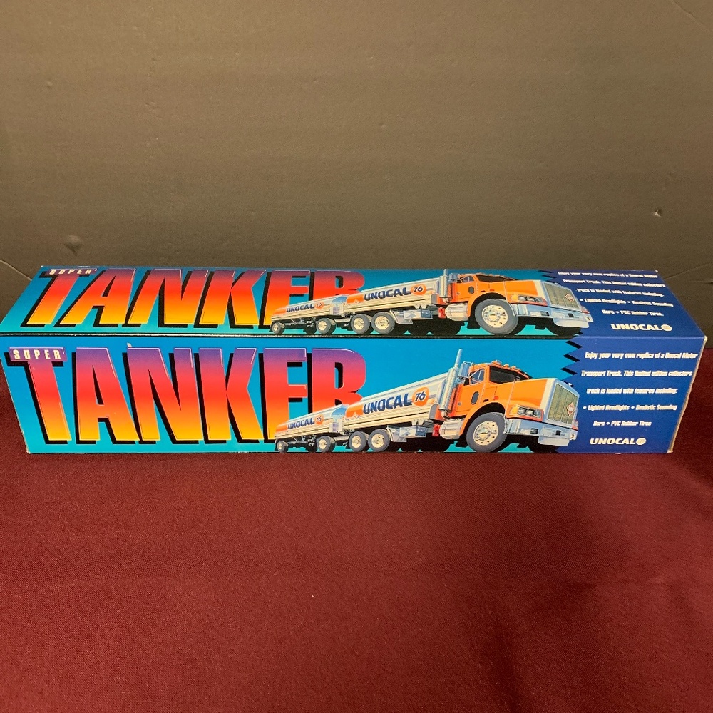Unocal 76 - Super Tanker